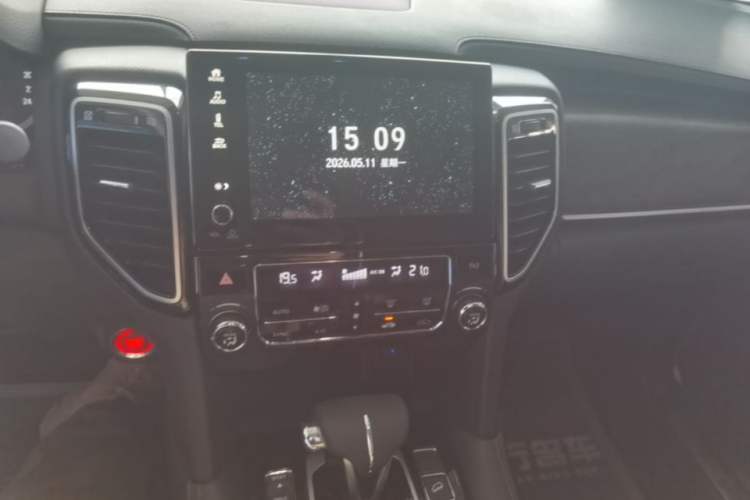 Used Honda UR-V 2020 240TURBO Two-Wheel Drive Zhiyue Version Audio And AC Panel