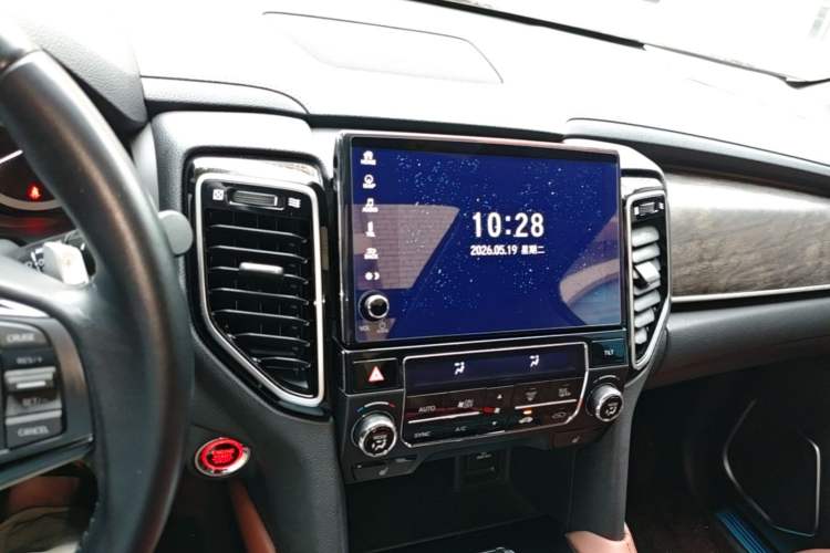 Used Honda UR-V 2020 370TURBO Two-Wheel Drive Luxury Edition Audio And AC Panel
