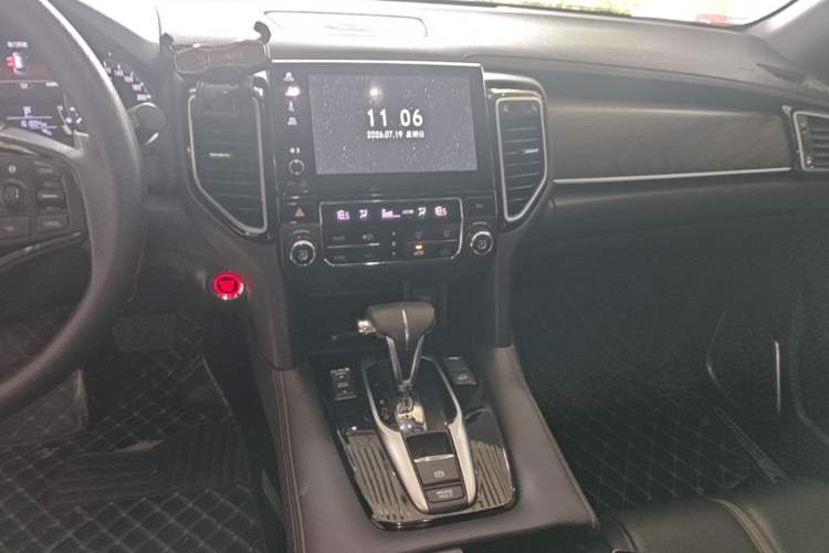 Used Honda UR-V 2020 240TURBO Two-Wheel Drive Zhiyue Version Audio And AC Panel