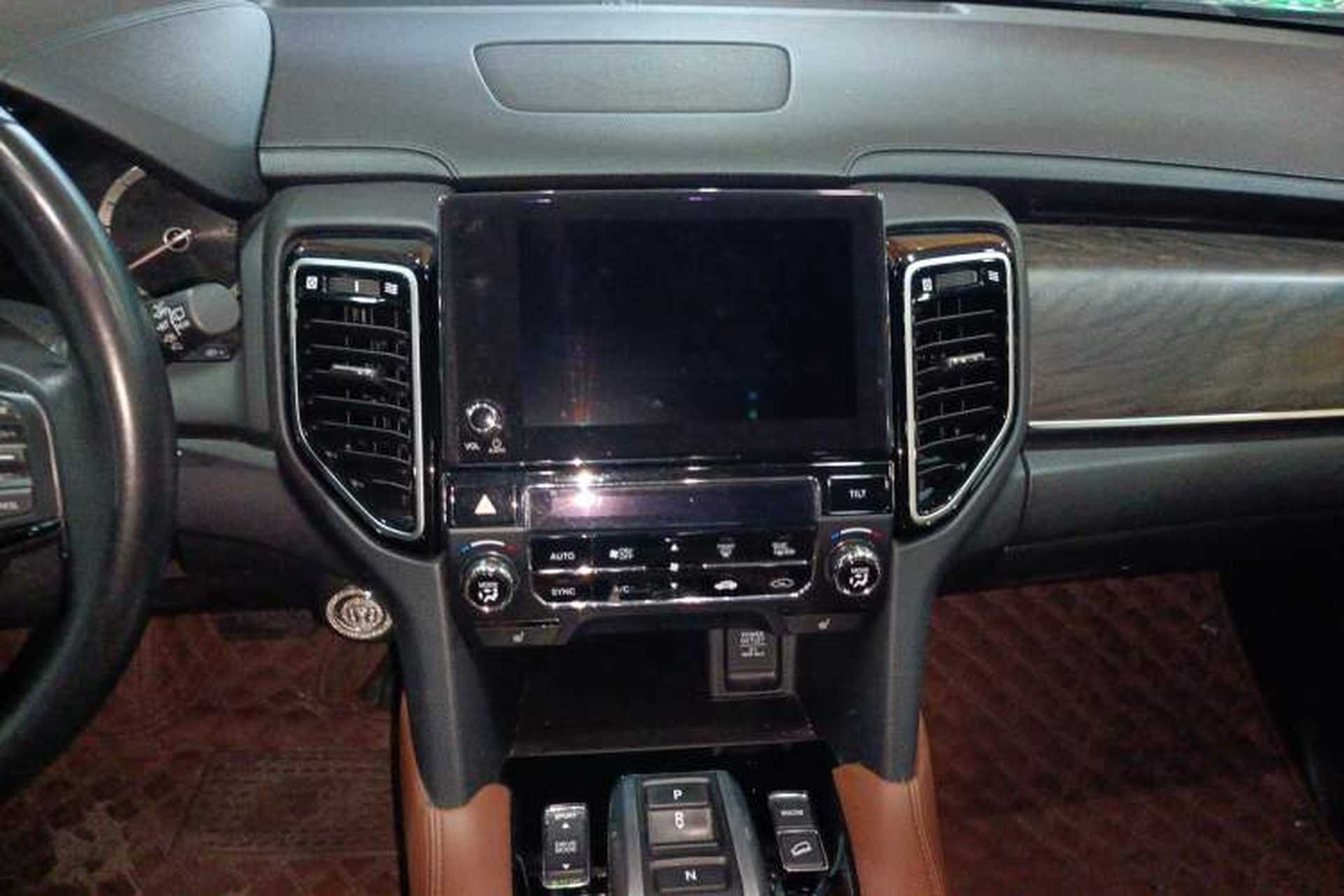 Used Honda UR-V 2020 370TURBO Four-Wheel Drive Prestige Edition Audio And AC Panel
