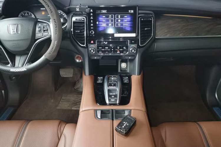 Used Honda UR-V 2020 370TURBO Two-Wheel Drive Luxury Edition Audio And AC Panel
