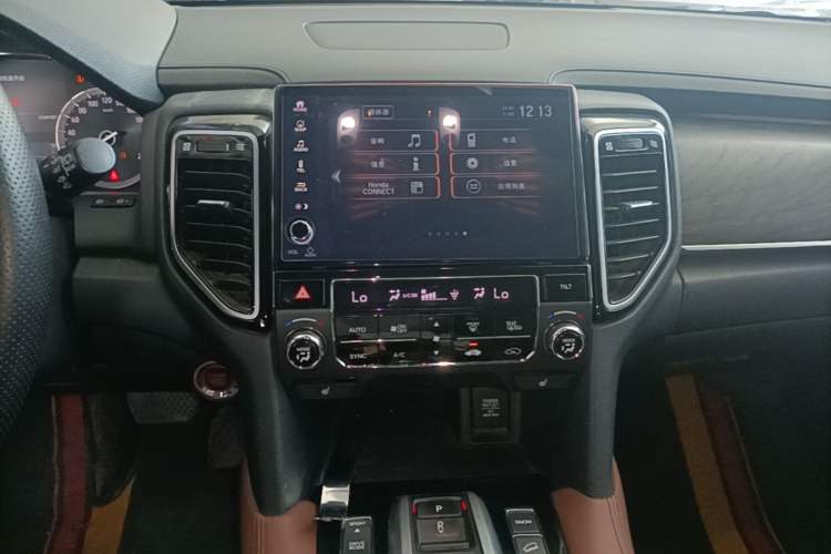 Used Honda UR-V 2020 370TURBO Four-Wheel Drive Prestige Edition Audio And AC Panel