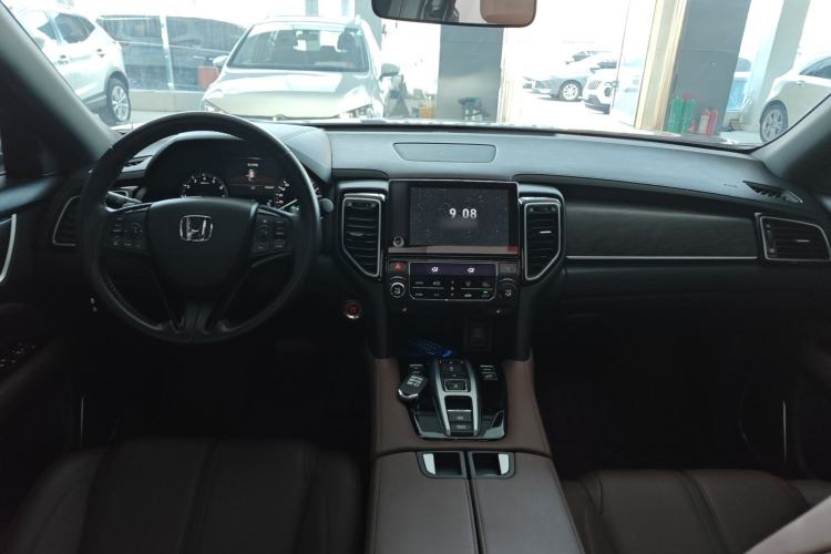 Used Honda UR-V 2020 370TURBO Two-Wheel Drive Luxury Edition Center Console