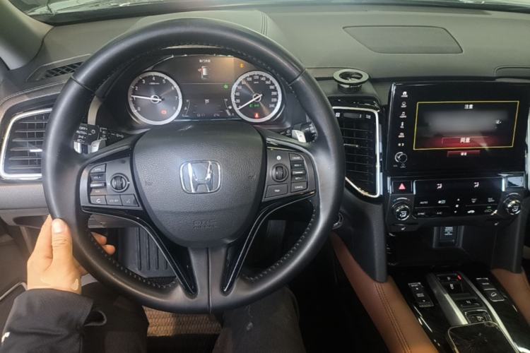 Used Honda UR-V 2020 370TURBO Two-Wheel Drive Luxury Edition Center Console