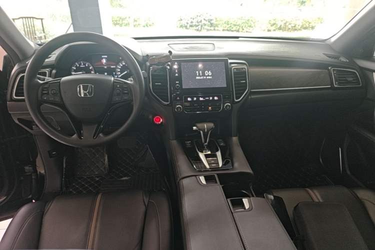 Used Honda UR-V 2020 240TURBO Two-Wheel Drive Zhiyue Version Center Console