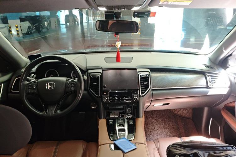 Used Honda UR-V 2020 370TURBO Two-Wheel Drive Luxury Edition Center Console
