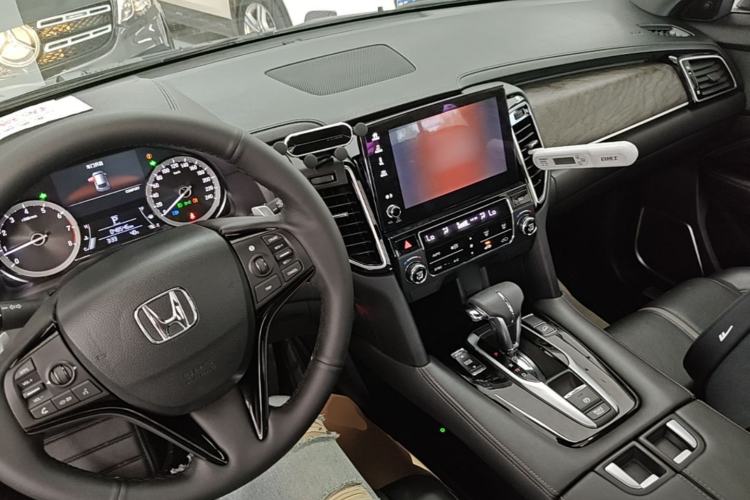 Used Honda UR-V 2020 240TURBO Two-Wheel Drive Zhiyue Version Center Console