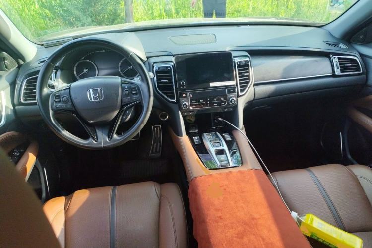 Used Honda UR-V 2020 370TURBO Four-Wheel Drive Prestige Edition Center Console