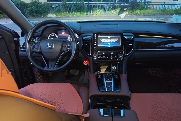 Used Honda UR-V 2020 370TURBO Four-Wheel Drive Prestige Edition Center Console