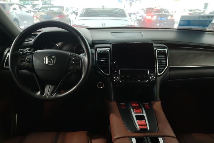 Used Honda UR-V 2020 370TURBO Two-Wheel Drive Luxury Edition Center Console