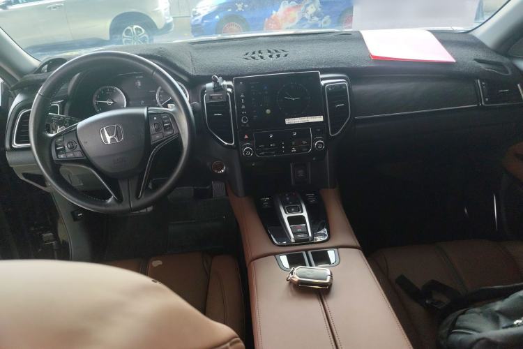Used Honda UR-V 2020 370TURBO Two-Wheel Drive Luxury Edition Center Console