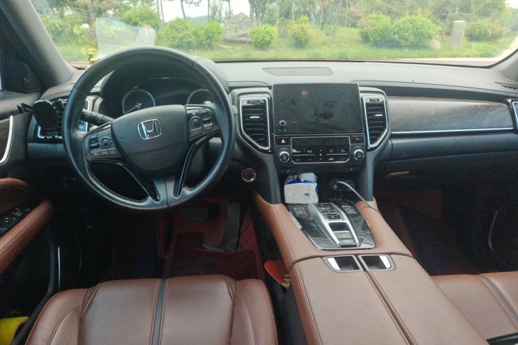 Used Honda UR-V 2020 370TURBO Two-Wheel Drive Luxury Edition Center Console