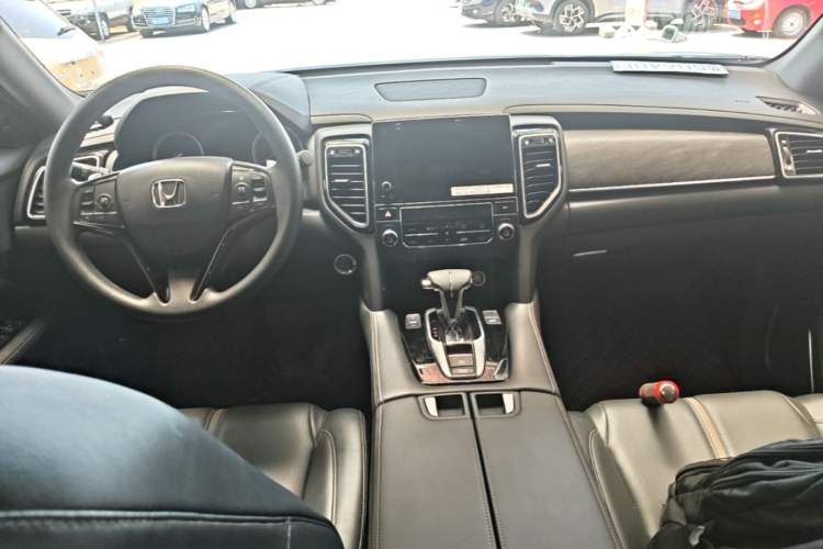 Used Honda UR-V 2020 240TURBO Two-Wheel Drive Zhiyue Version Center Console