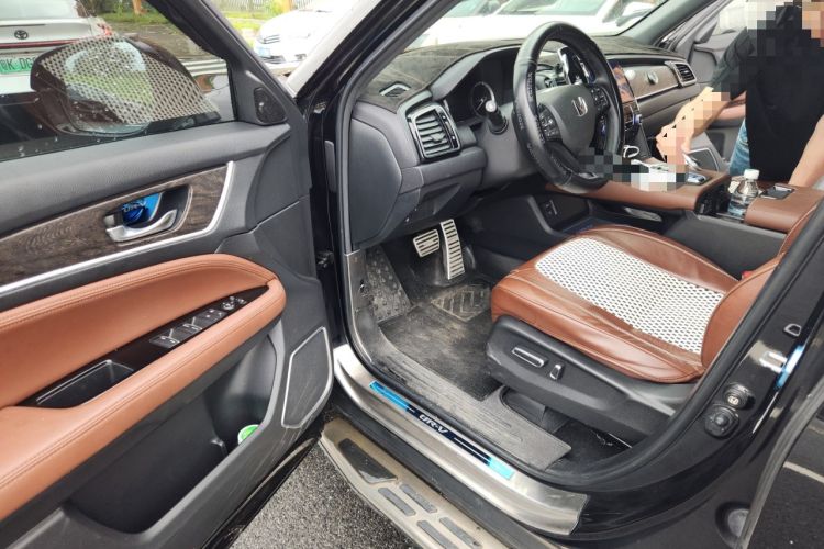 Used Honda UR-V 2020 370TURBO Two-Wheel Drive Luxury Edition Driver Seat