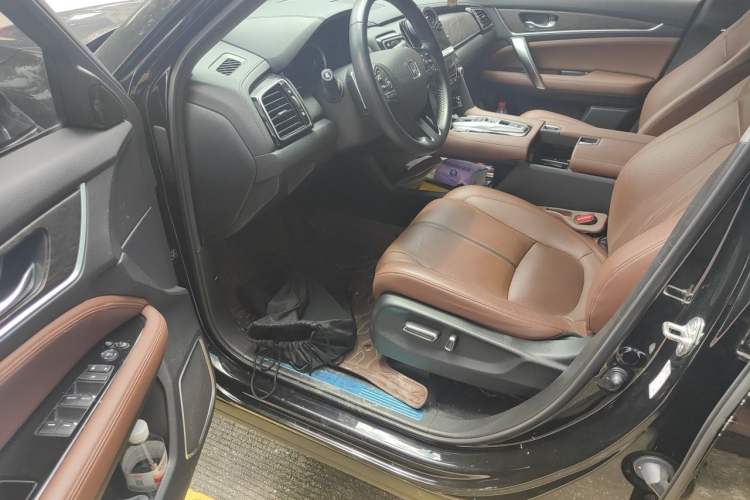 Used Honda UR-V 2020 370TURBO Two-Wheel Drive Luxury Edition Driver Seat