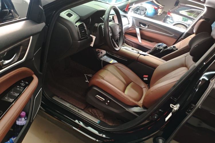 Used Honda UR-V 2020 370TURBO Two-Wheel Drive Luxury Edition Driver Seat