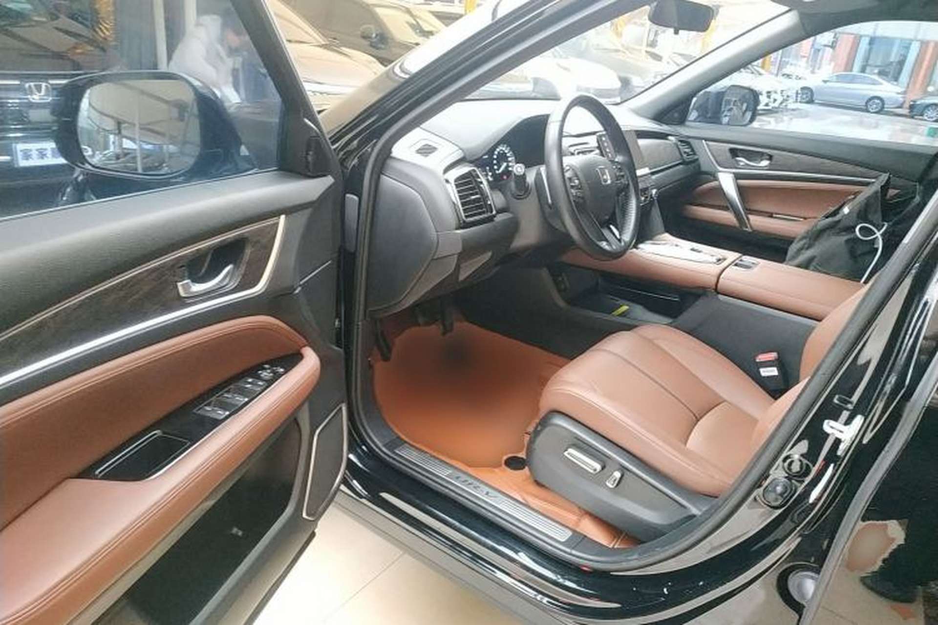 Used Honda UR-V 2020 370TURBO Two-Wheel Drive Luxury Edition Driver Seat