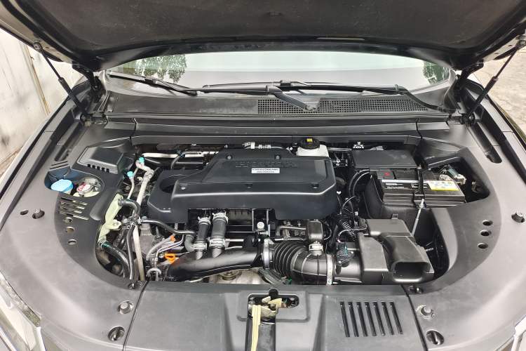 Used Honda UR-V 2020 240TURBO Two-Wheel Drive Zhiyue Version Engine Bay