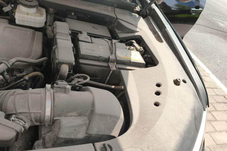 Used Honda UR-V 2020 370TURBO Two-Wheel Drive Luxury Edition Engine Bay Left