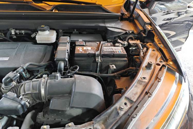 Used Honda UR-V 2020 370TURBO Two-Wheel Drive Luxury Edition Engine Bay Left