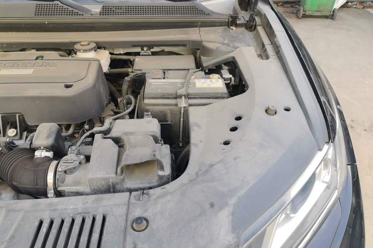 Used Honda UR-V 2020 240TURBO Two-Wheel Drive Zhiyue Version Engine Bay Left