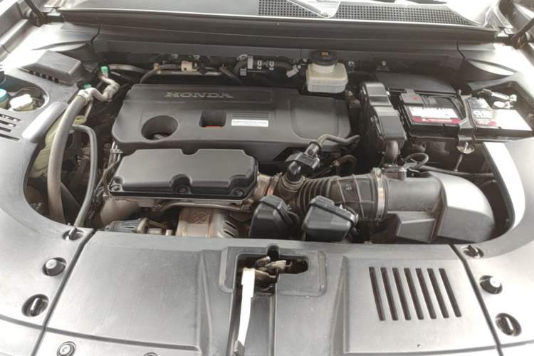 Used Honda UR-V 2020 370TURBO Four-Wheel Drive Prestige Edition Engine Bay