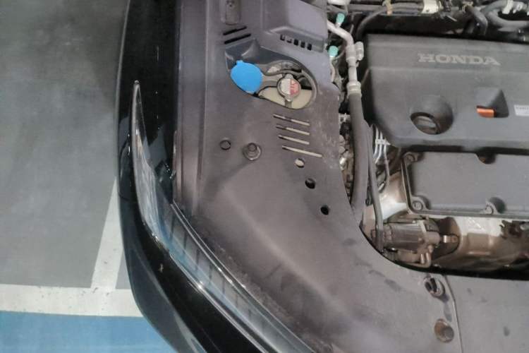Used Honda UR-V 2020 370TURBO Two-Wheel Drive Luxury Edition Engine Bay Right