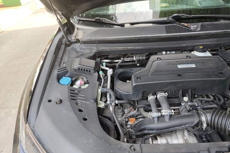 Used Honda UR-V 2020 240TURBO Front-Wheel Drive Elegant Edition Engine Bay Right