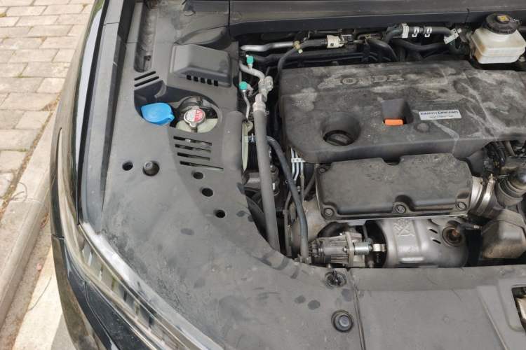 Used Honda UR-V 2020 370TURBO Two-Wheel Drive Luxury Edition Engine Bay Right