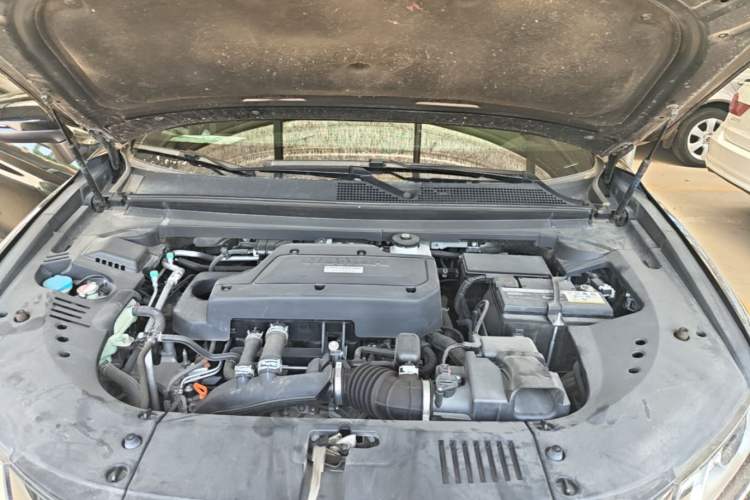 Used Honda UR-V 2020 240TURBO Two-Wheel Drive Zhiyue Version Engine Bay