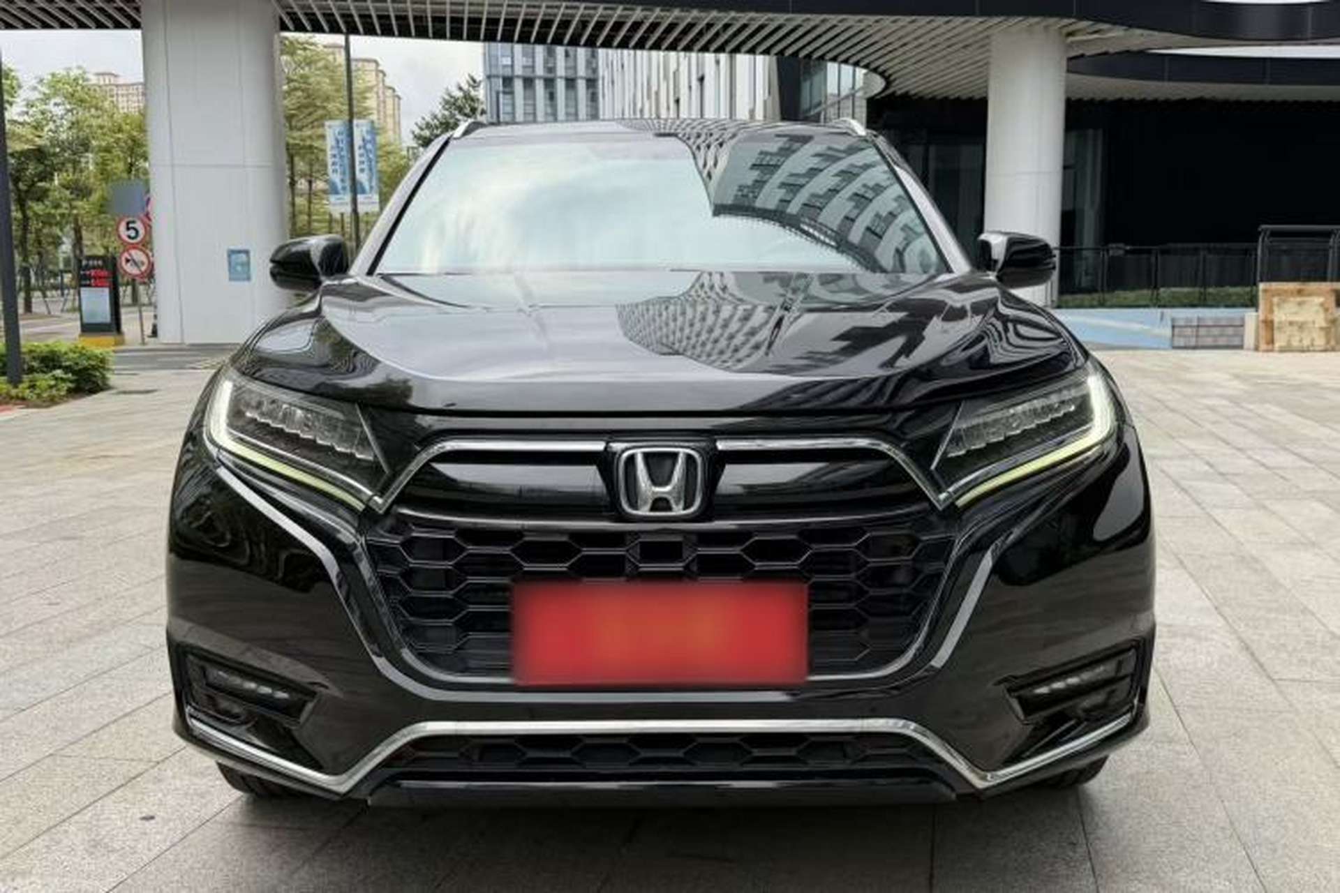 Used Honda UR-V 2020 370TURBO Two-Wheel Drive Luxury Edition Exterior 1
