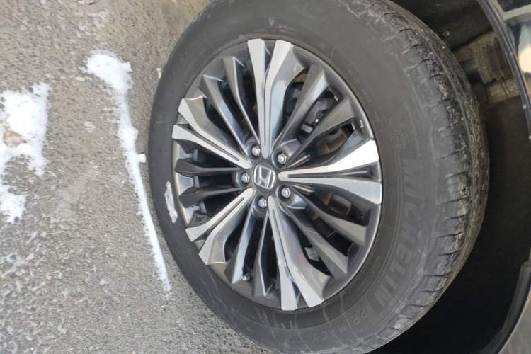 Used Honda UR-V 2020 370TURBO Four-Wheel Drive Prestige Edition Exterior 3