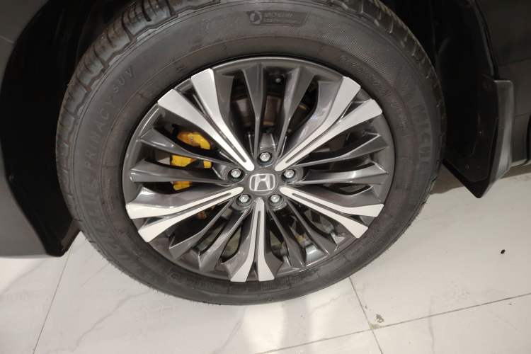 Used Honda UR-V 2020 370TURBO Two-Wheel Drive Luxury Edition Exterior 4