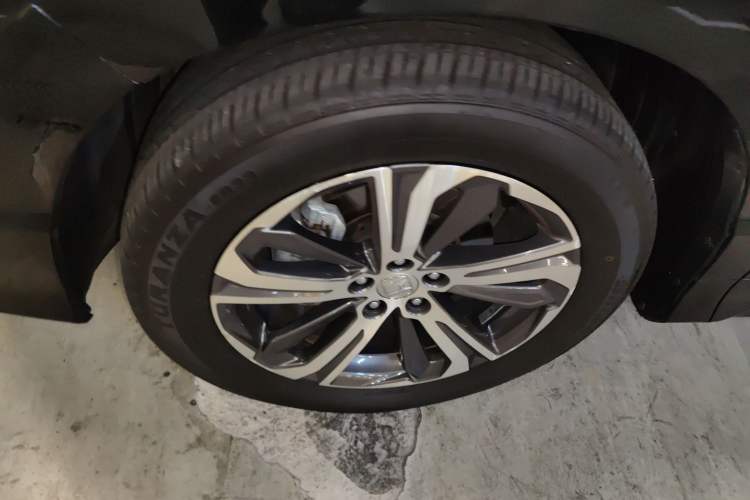 Used Honda UR-V 2020 240TURBO Two-Wheel Drive Zhiyue Version Exterior 4