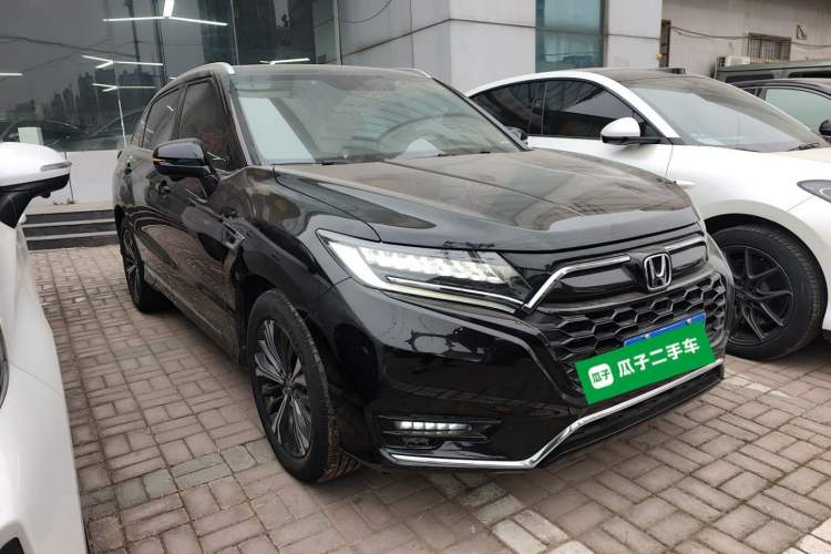 Used Honda UR-V 2020 370TURBO Two-Wheel Drive Luxury Edition Front Right 45 Deg