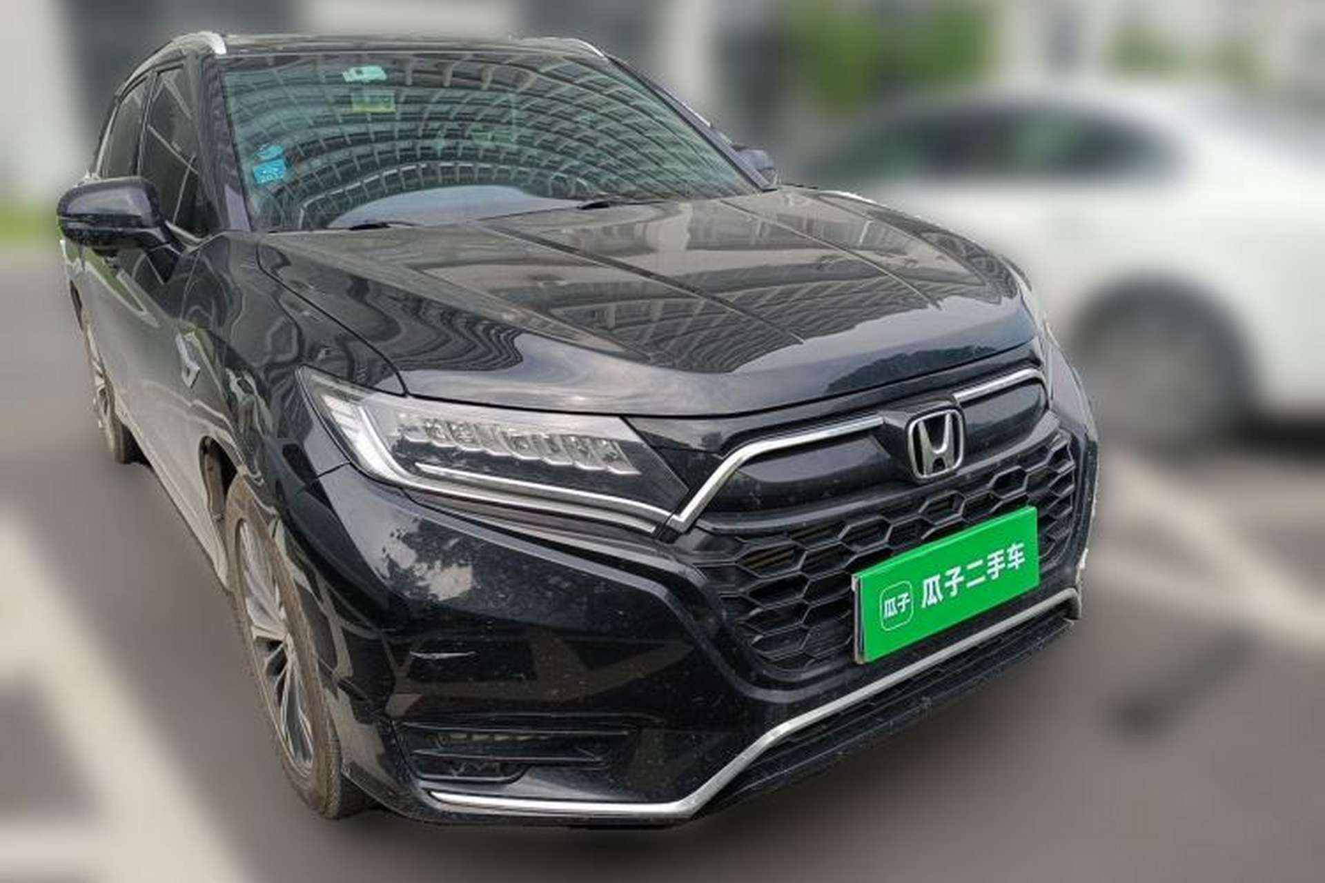 Used Honda UR-V 2020 370TURBO Two-Wheel Drive Luxury Edition Front Right 45 Deg