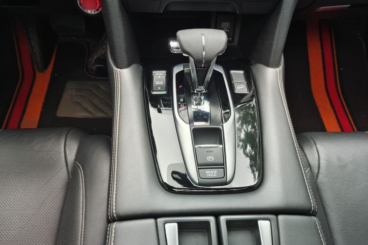 Used Honda UR-V 2020 240TURBO Two-Wheel Drive Zhiyue Version Gear Lever