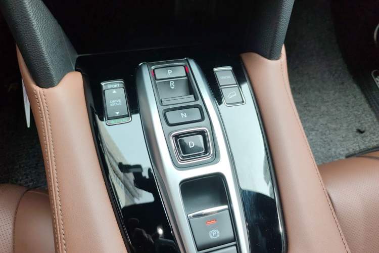 Used Honda UR-V 2020 370TURBO Four-Wheel Drive Prestige Edition Gear Lever