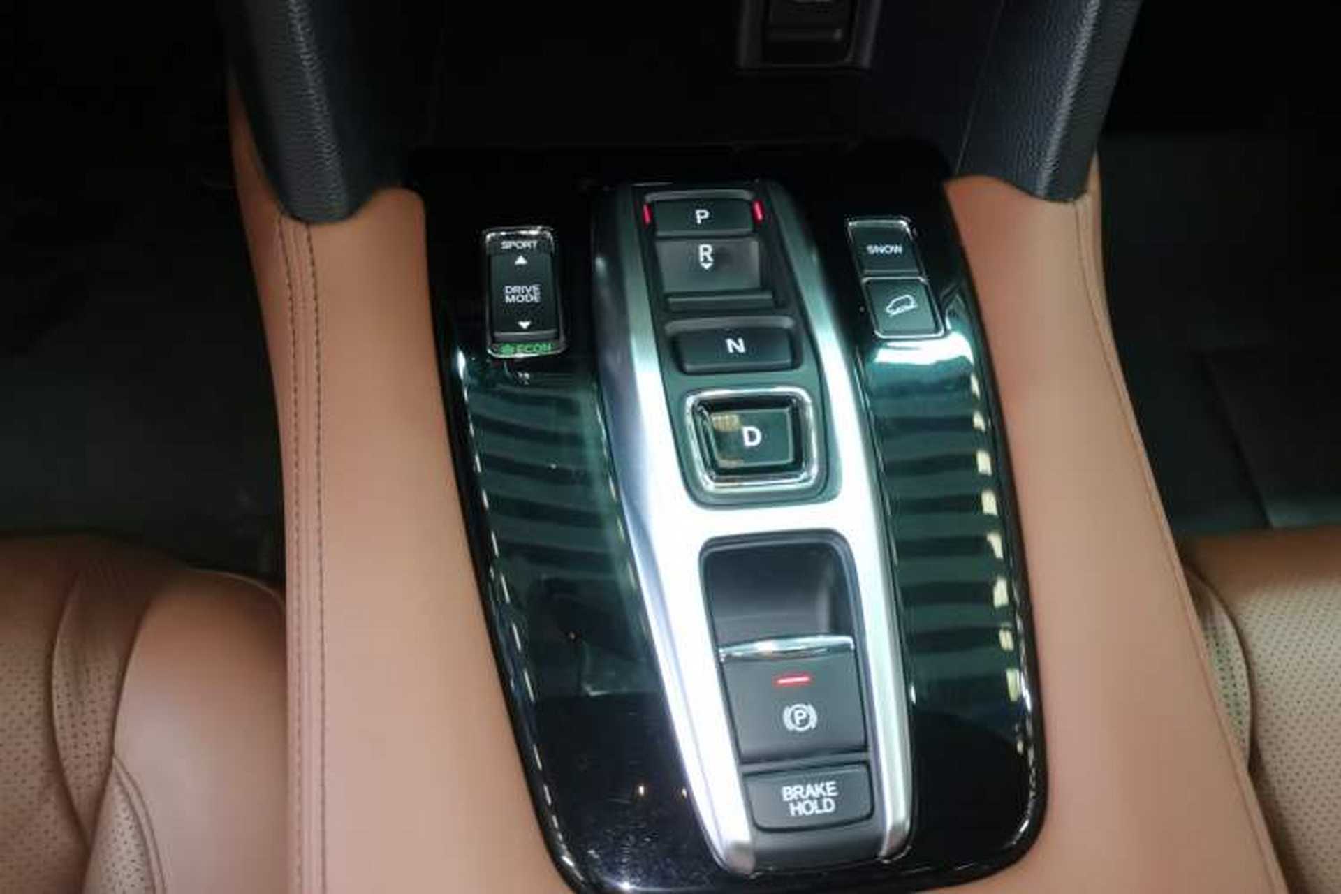 Used Honda UR-V 2020 370TURBO Two-Wheel Drive Luxury Edition Gear Lever
