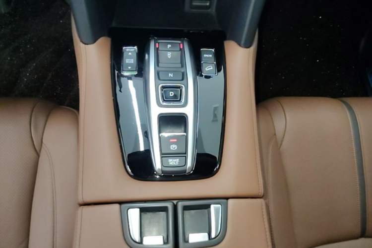 Used Honda UR-V 2020 370TURBO Four-Wheel Drive Prestige Edition Gear Lever