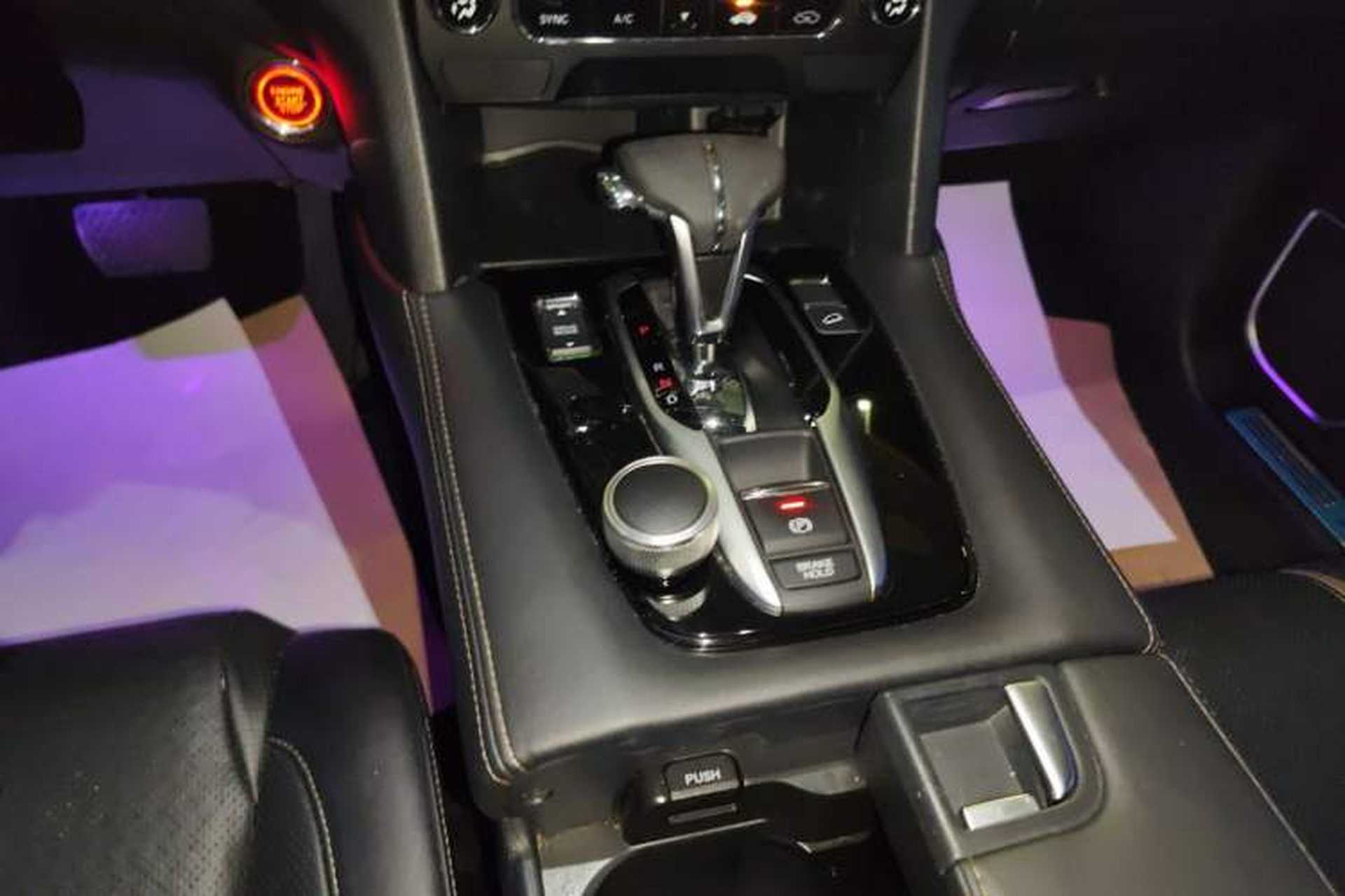 Used Honda UR-V 2020 240TURBO Two-Wheel Drive Zhiyue Version Gear Lever