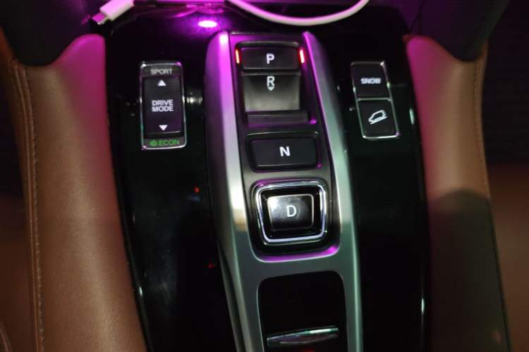 Used Honda UR-V 2020 370TURBO Four-Wheel Drive Prestige Edition Gear Lever