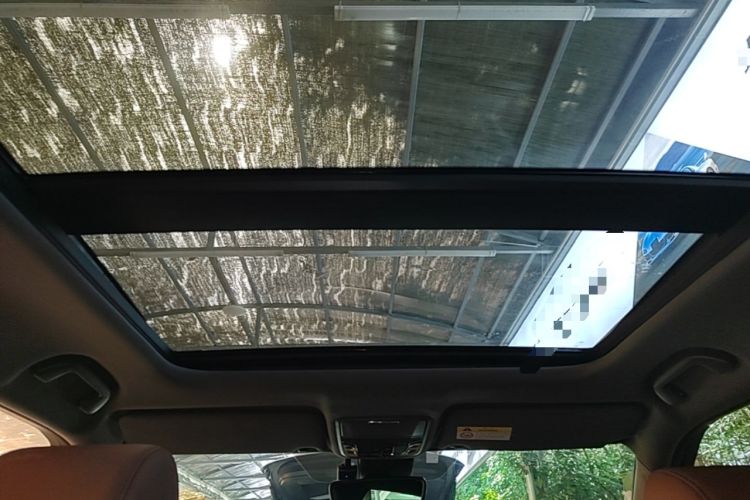 Used Honda UR-V 2020 370TURBO Four-Wheel Drive Prestige Edition Headliner