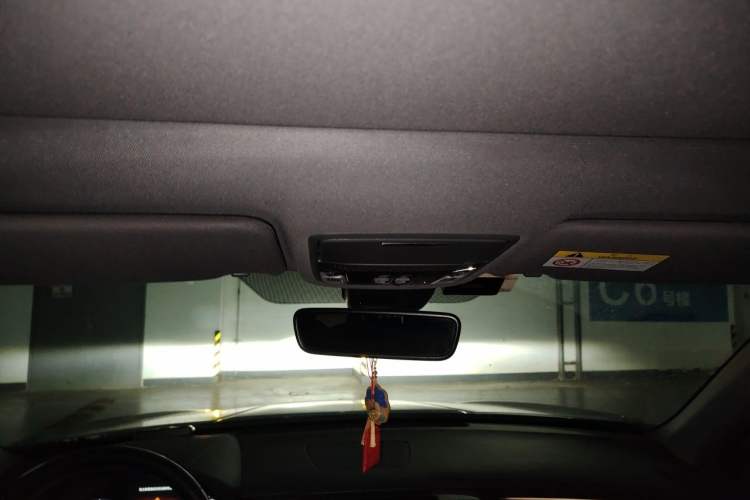Used Honda UR-V 2020 370TURBO Four-Wheel Drive Prestige Edition Headliner