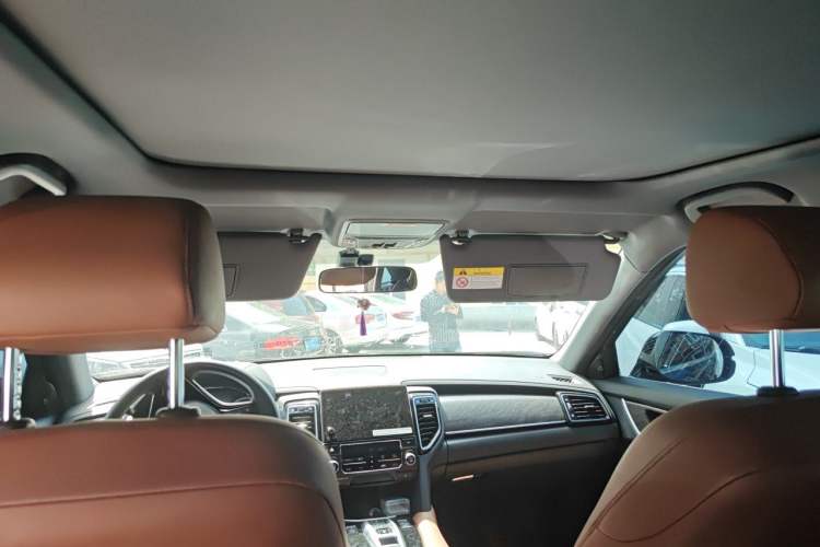 Used Honda UR-V 2020 370TURBO Two-Wheel Drive Luxury Edition Headliner