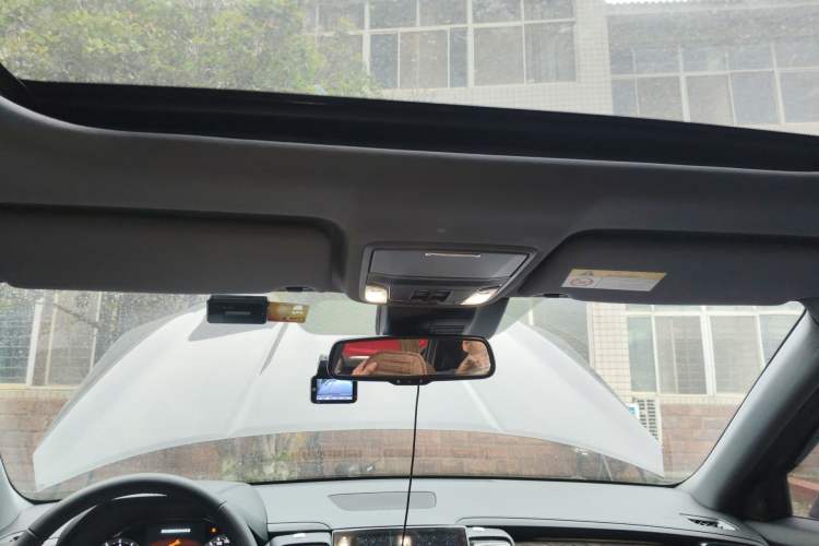 Used Honda UR-V 2020 370TURBO Four-Wheel Drive Prestige Edition Headliner