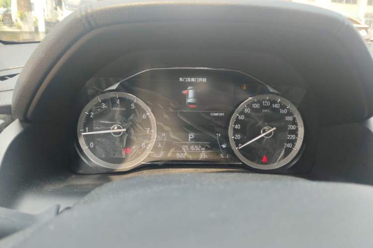 Used Honda UR-V 2020 240TURBO Two-Wheel Drive Zhiyue Version Instrument Cluster