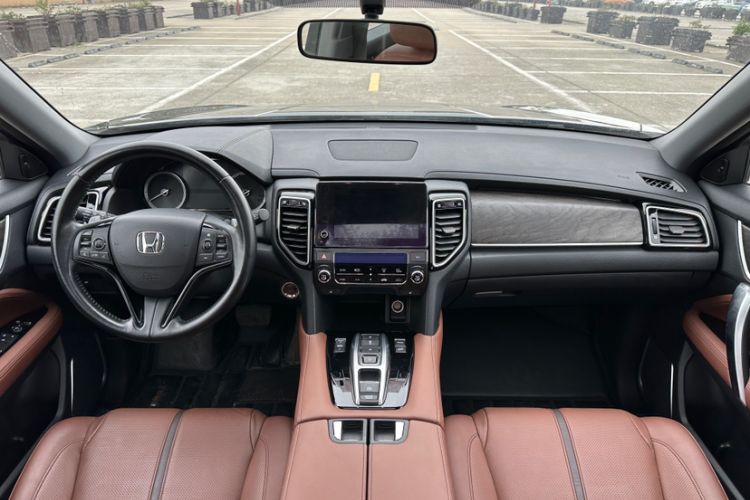 Used Honda UR-V 2020 370TURBO Two-Wheel Drive Luxury Edition Interior 1
