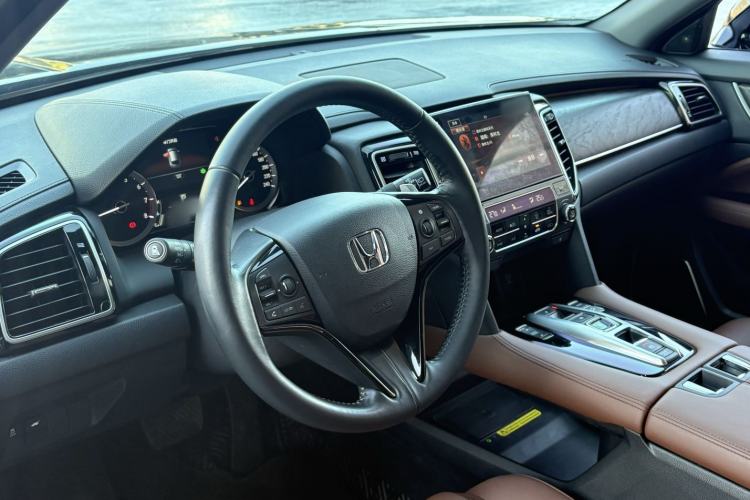 Used Honda UR-V 2020 370TURBO Two-Wheel Drive Luxury Edition Interior 2