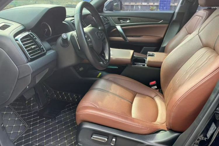 Used Honda UR-V 2020 370TURBO Four-Wheel Drive Prestige Edition Interior 2